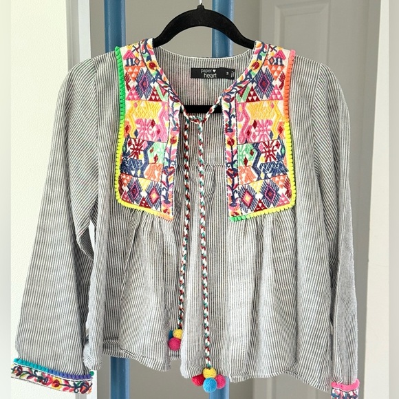 Tops - 3/$18 Fun Paper Heart Vacation Beach Cover Up W/bombom & Embroidery Resort